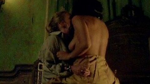 Pic: Jessica Parker Kennedy in Black Sails (2014)
