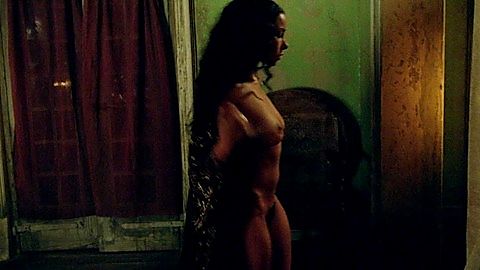 Pic: Jessica Parker Kennedy in Black Sails (2014)