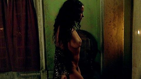 Pic: Jessica Parker Kennedy in Black Sails (2014)
