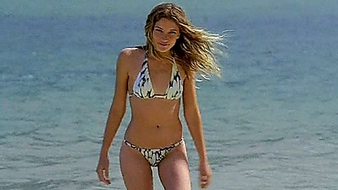 Pic: Sarah Roemer in The Event (2010)