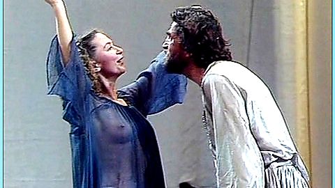 Pic: Elisabeth Schwarz in Ein Mittsommernachtstraum (Stageplay) (1980)