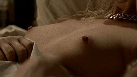 Pic: Jen Araki in The Sopranos (1999)