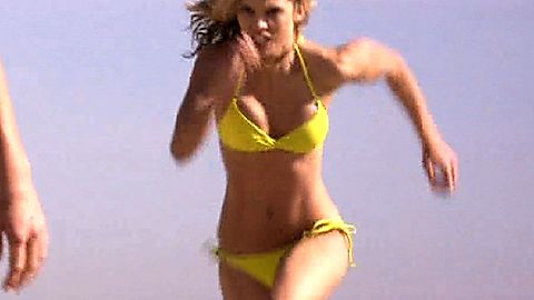 Pic: AnnaLynne McCord in 90210 (2008)