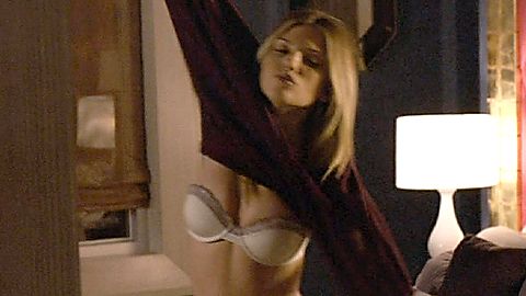 Pic: AnnaLynne McCord in 90210 (2008)