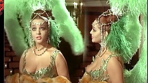 Pic: Sara Montiel in Varietés (1971)