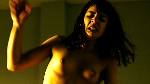 Pic: Adriana Ugarte in Cabeza de perro (2006)