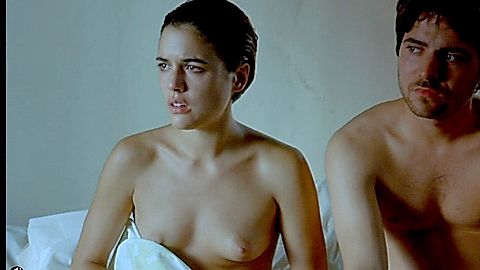 Pic: Adriana Ugarte in 3some (2009)