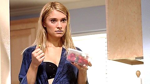 Pic: Spencer Grammer in Roommate Wanted (2015)