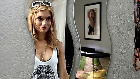 Pic: Spencer Grammer in Roommate Wanted (2015)