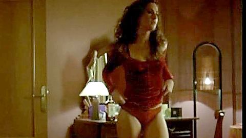 Pic: Belén López in La distancia (2006)