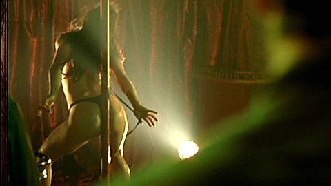 Pic: Dayana Chang in La distancia (2006)