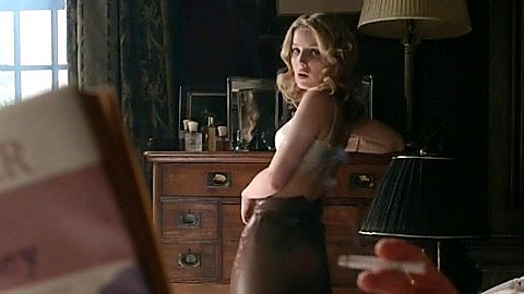 Pic: Annabelle Wallis in Fleming
