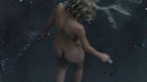 Pic: Eugenia Hirivskaya in Ottepel