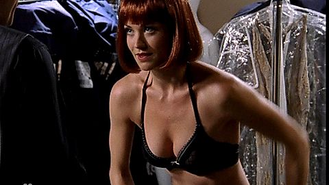 Pic: Yvonne Strahovski in Chuck (2007)
