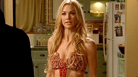 Pic: Yvonne Strahovski in Chuck (2007)