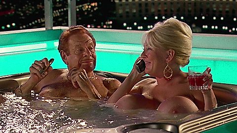 Pic: Kayla Kleevage in The Heartbreak Kid (2007)