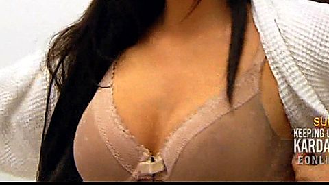 Pic: Kim Kardashian in Keeping Up with the Kardashians (2007)