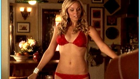 Pic: Laura Vandervoort in Smallville (2001)