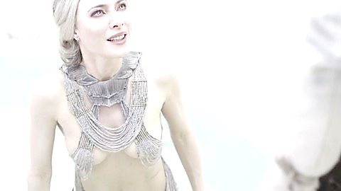 Pic: Jaime Murray in Defiance
