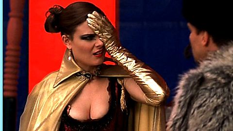 Pic: Emily Deschanel in Bones (2005)