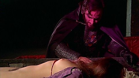 Pic: Betsabé Ruiz in Horror Rises from the Tomb (1973)