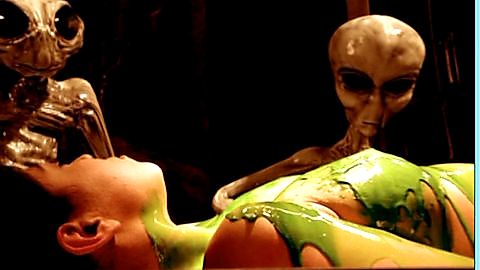 Pic: Carmen Echeverria in Recon 2022: The Mezzo Incident (2007)