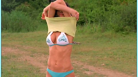 Pic: Yana Marinova in Lake Placid 2 (2007)