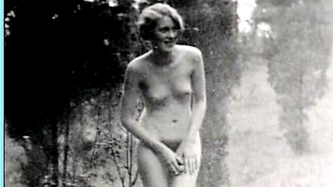 Pic: Elizabeth Lee Miller in Lee Miller: Through the Mirror (1995)