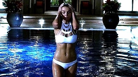 Pic: Ana Alexander in Hawaii Five-0 (2010)