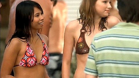 Pic: Camille Mana in College (2008)