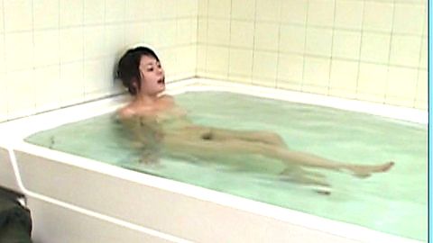 Pic: Natsumi Mitsu in Sexual Parasite (2004)