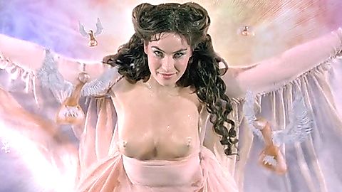 Pic: Maimie McCoy in Virgin Territory (2007)