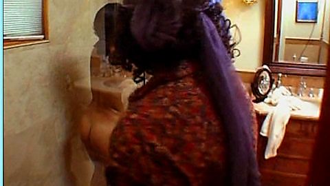 Pic: Arianna Coltellacci in Natural Born Komics (2007)