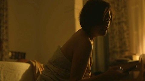 Pic: Elisabeth Moss in Top of the Lake (2013)