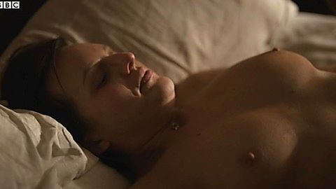 Pic: Elisabeth Moss in Top of the Lake (2013)