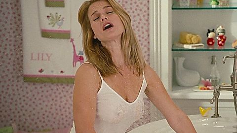 Pic: Alice Eve in Sex and the City 2 (2010)