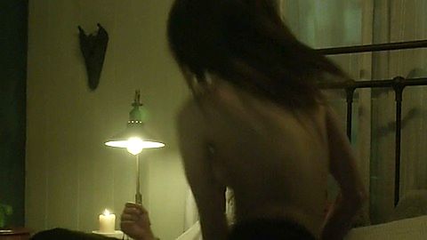 Pic: Anna Van Hooft in Witches of East End (2013)