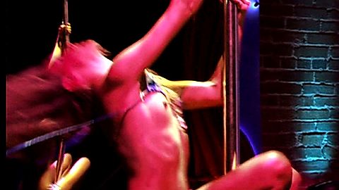 Pic: Katie Cassidy in Live! (2007)