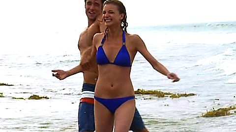 Pic: Emily VanCamp in Revenge