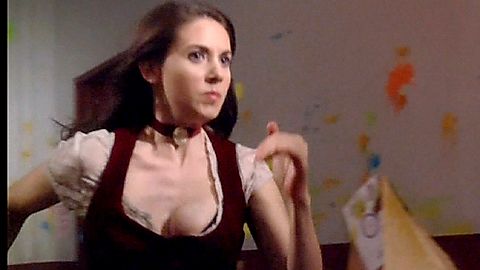 Pic: Alison Brie in Community
