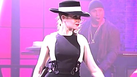Pic: Alison Brie in Lip Sync Battle (2015)