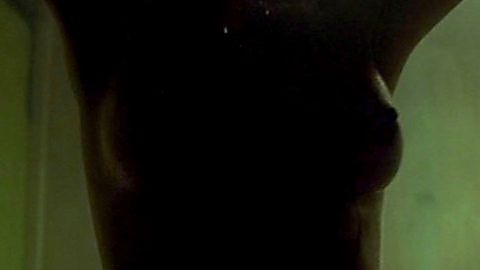Pic: Elizabeth Hayes in Candyman: Day of the Dead (1999)
