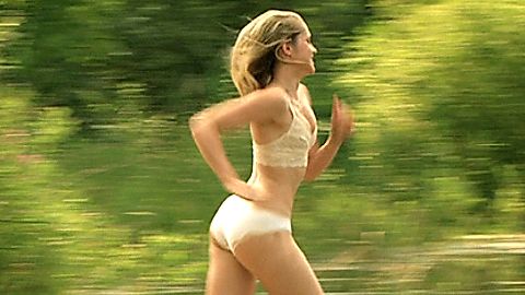 Pic: Teresa Palmer in Love and Honor (2013)