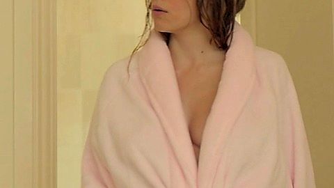 Pic: Teresa Palmer in Kill Me Three Times (2014)