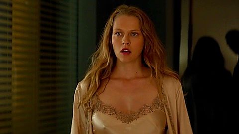 Pic: Teresa Palmer in Kill Me Three Times (2014)