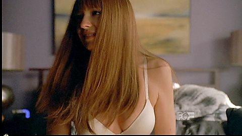 Pic: Anna Torv in Fringe (2008)