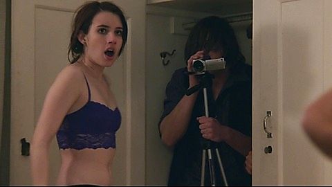 Pic: Emma Roberts in Adult World (2013)