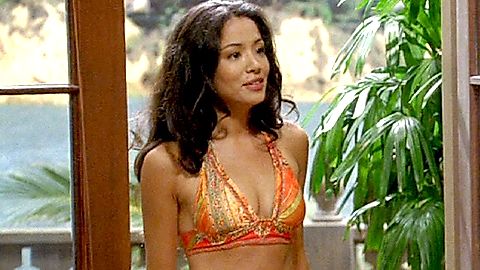 Pic: Stephanie Jacobsen in Two and a Half Men (2003)