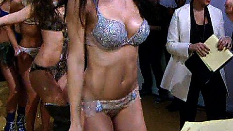 Pic: Adriana Lima in The Victoria's Secret Fashion Show 2010 (2010)