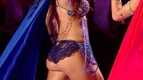 Pic: Adriana Lima in The Victoria's Secret Fashion Show 2014